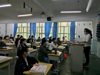 【学院新闻】春风十里 不如校园有你-昌吉职业技术学院