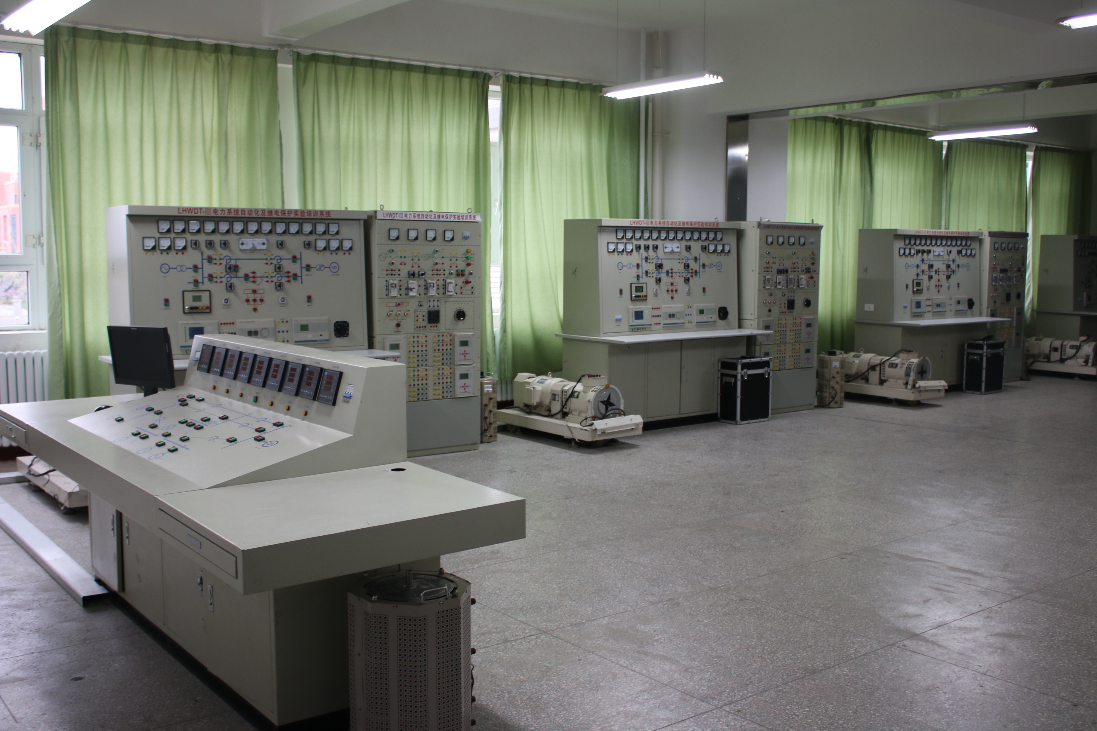 继电保护实训室