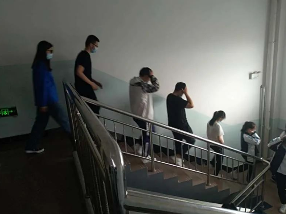 【学院新闻】护理分院开展地震消防应急演练活动
