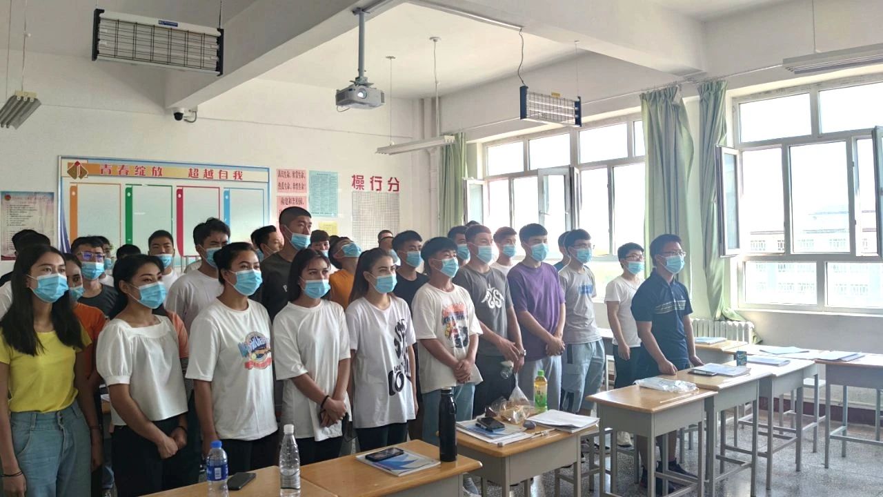 【分院动态】建筑工程分院开展 “红歌伴我行”活动